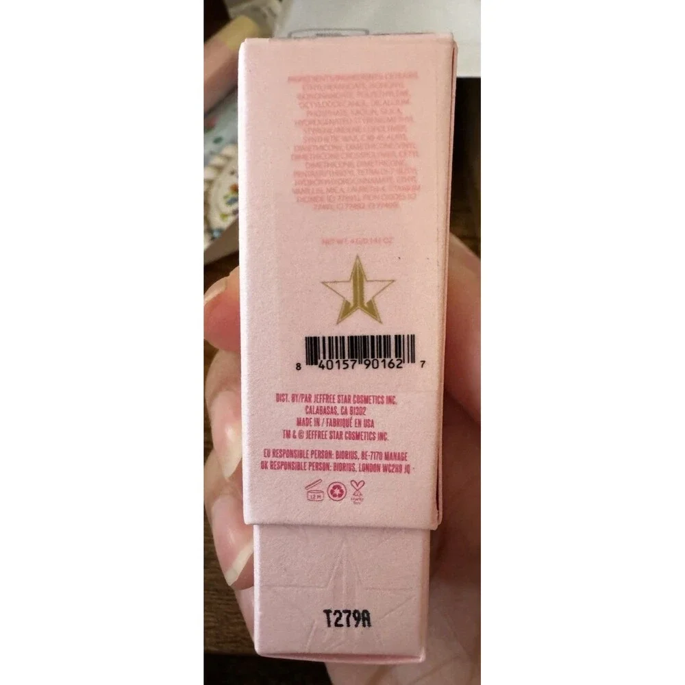 NIB Jeffree Star Cosmetics Velvet Trap Matte Lipstick -  UNPHASED Light Copper